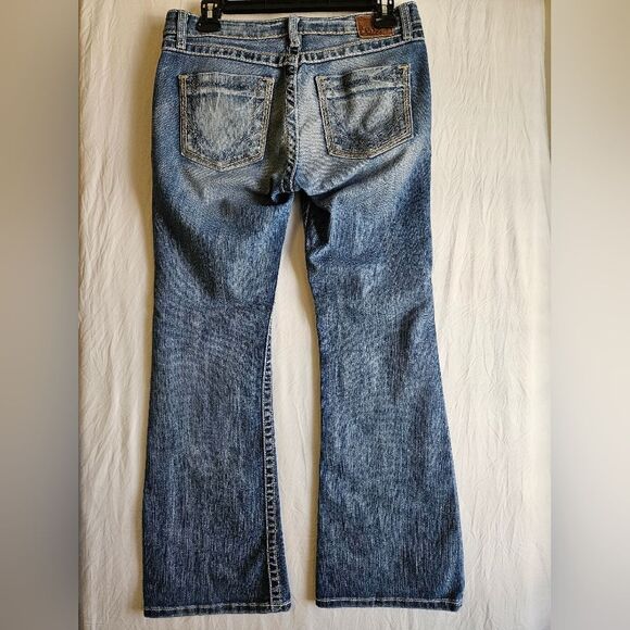 BKE Jeans Womens 28 x 29.5 (30x29) Sabrina Low Rise Boot Stretch Distressed GUC - Picture 8 of 10